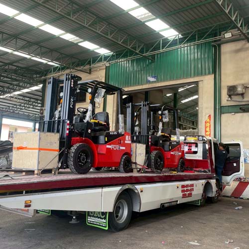 จัดส่งรถโฟล์คลิฟท์ไฟฟ้ารุ่น EFX2-251